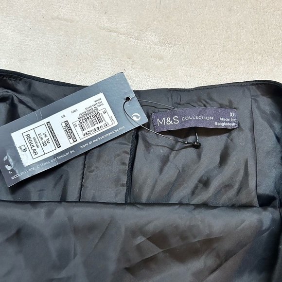 NWT | M&S Pleated Mini Skirt with buttons | Navy Blue |Size 6 - Picture 7 of 10